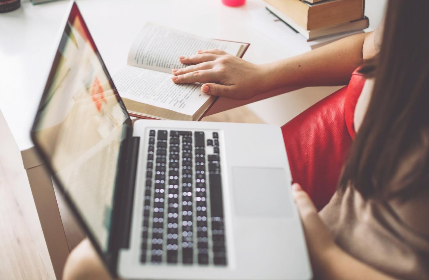 Herramientas digitales para gestión de presupuesto adaptativo